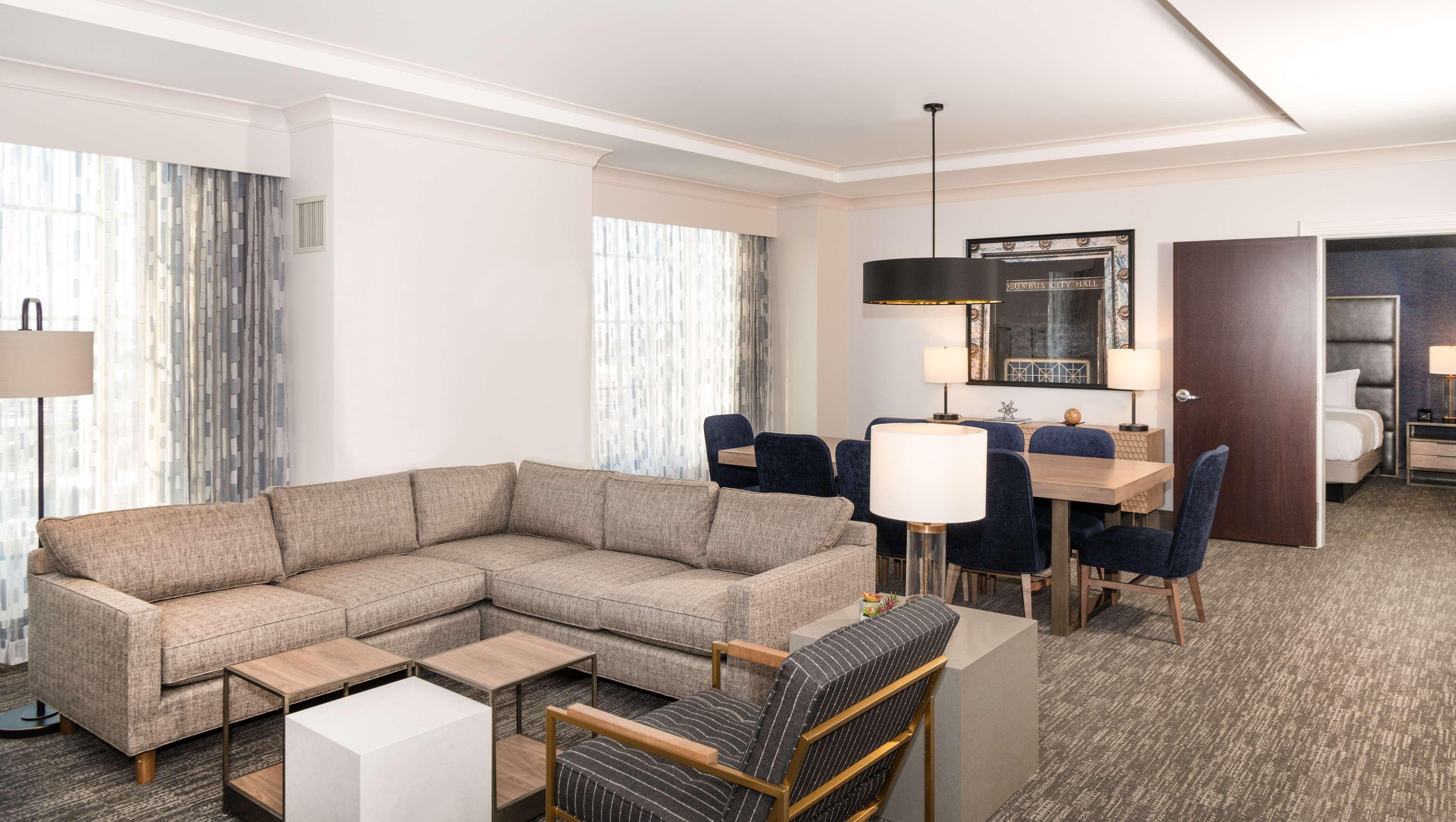ホテル Hilton Columbus/Polaris エクステリア 写真