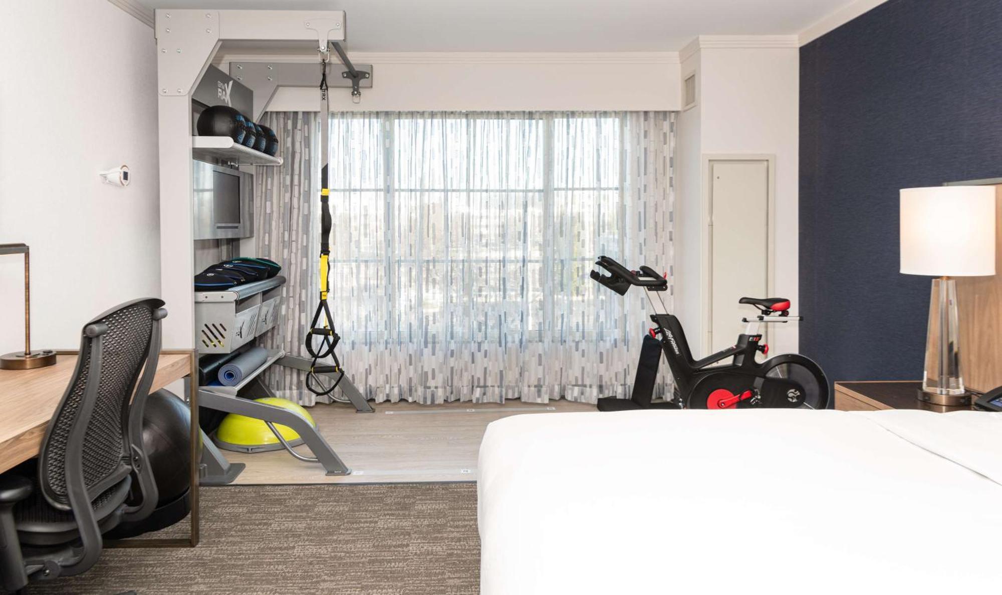ホテル Hilton Columbus/Polaris エクステリア 写真