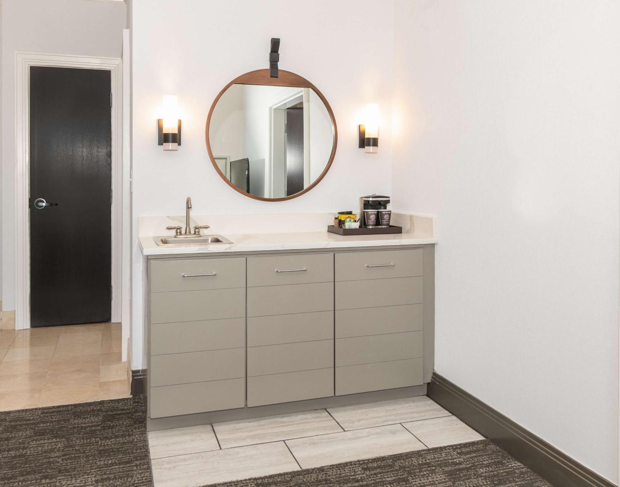 ホテル Hilton Columbus/Polaris エクステリア 写真