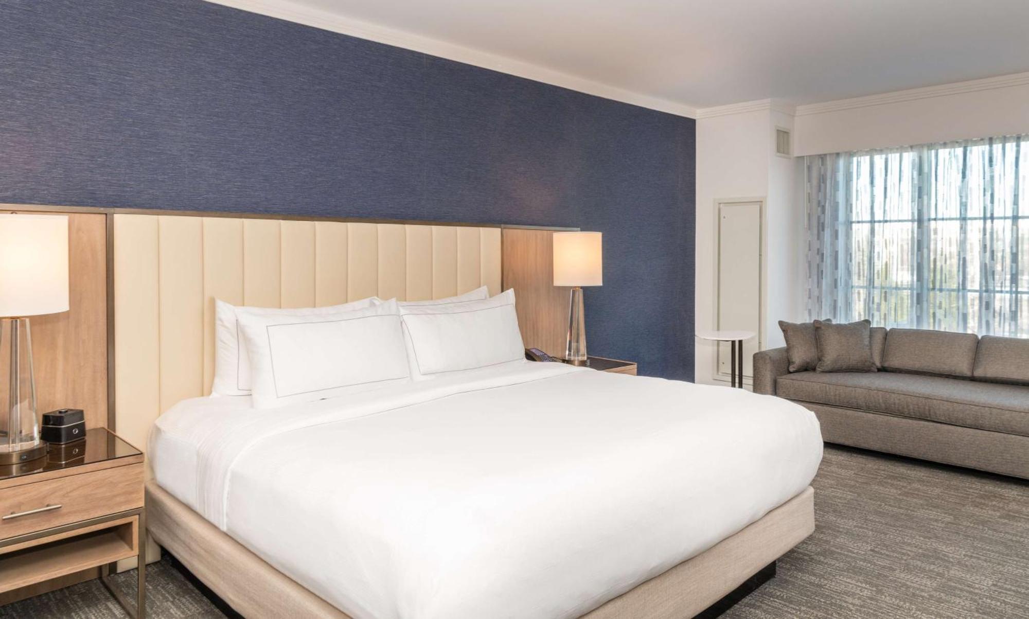 ホテル Hilton Columbus/Polaris エクステリア 写真