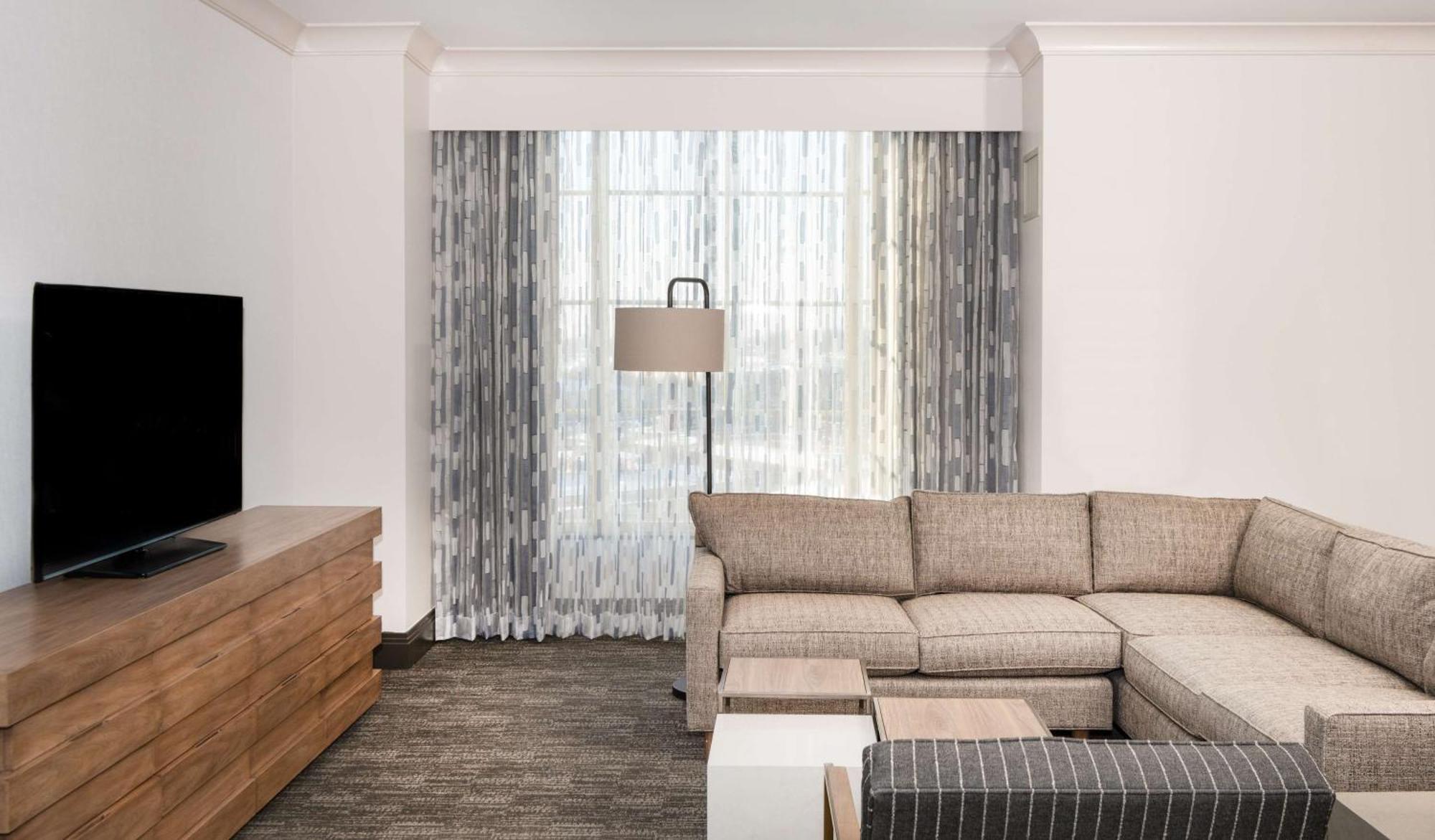 ホテル Hilton Columbus/Polaris エクステリア 写真