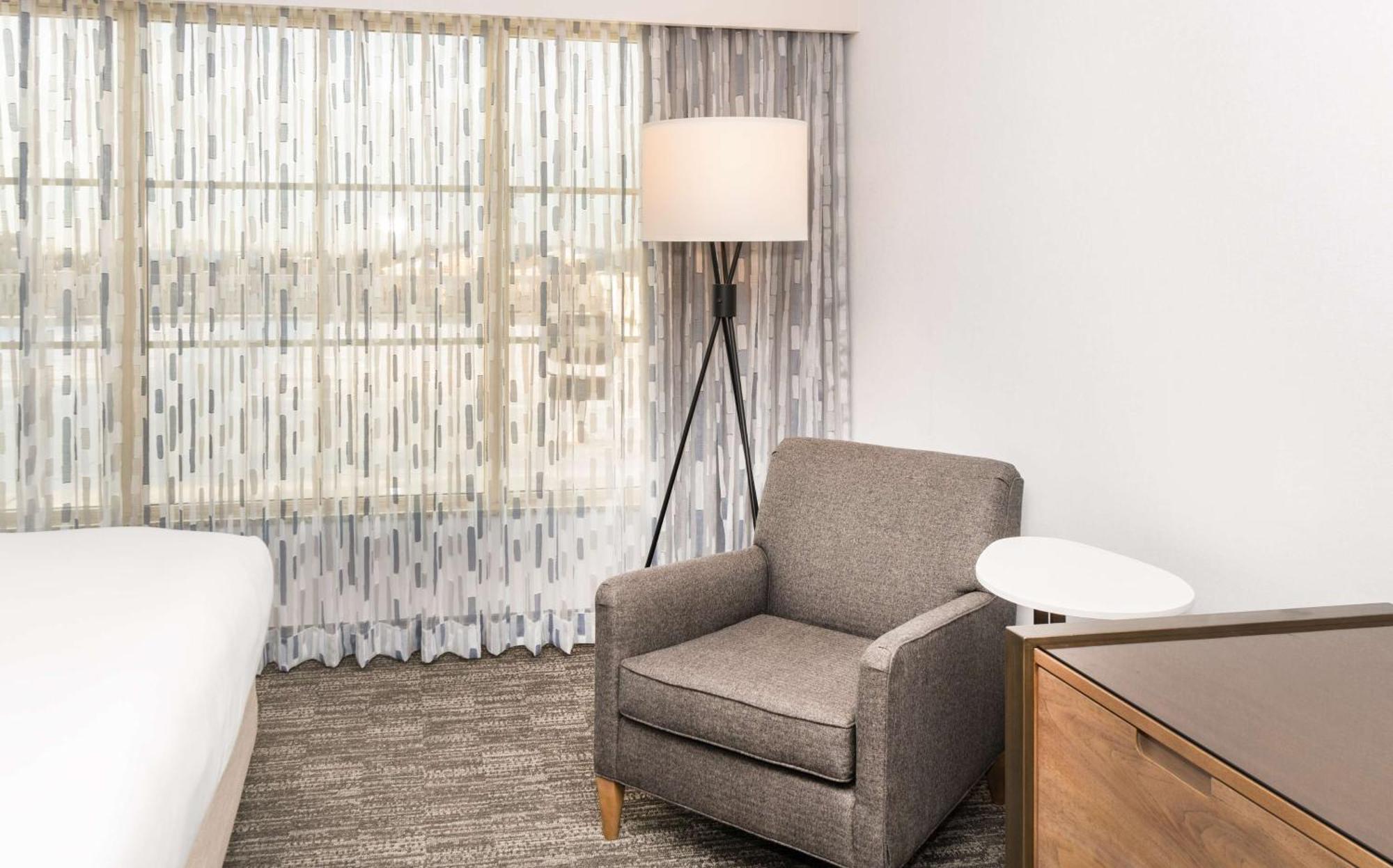 ホテル Hilton Columbus/Polaris エクステリア 写真