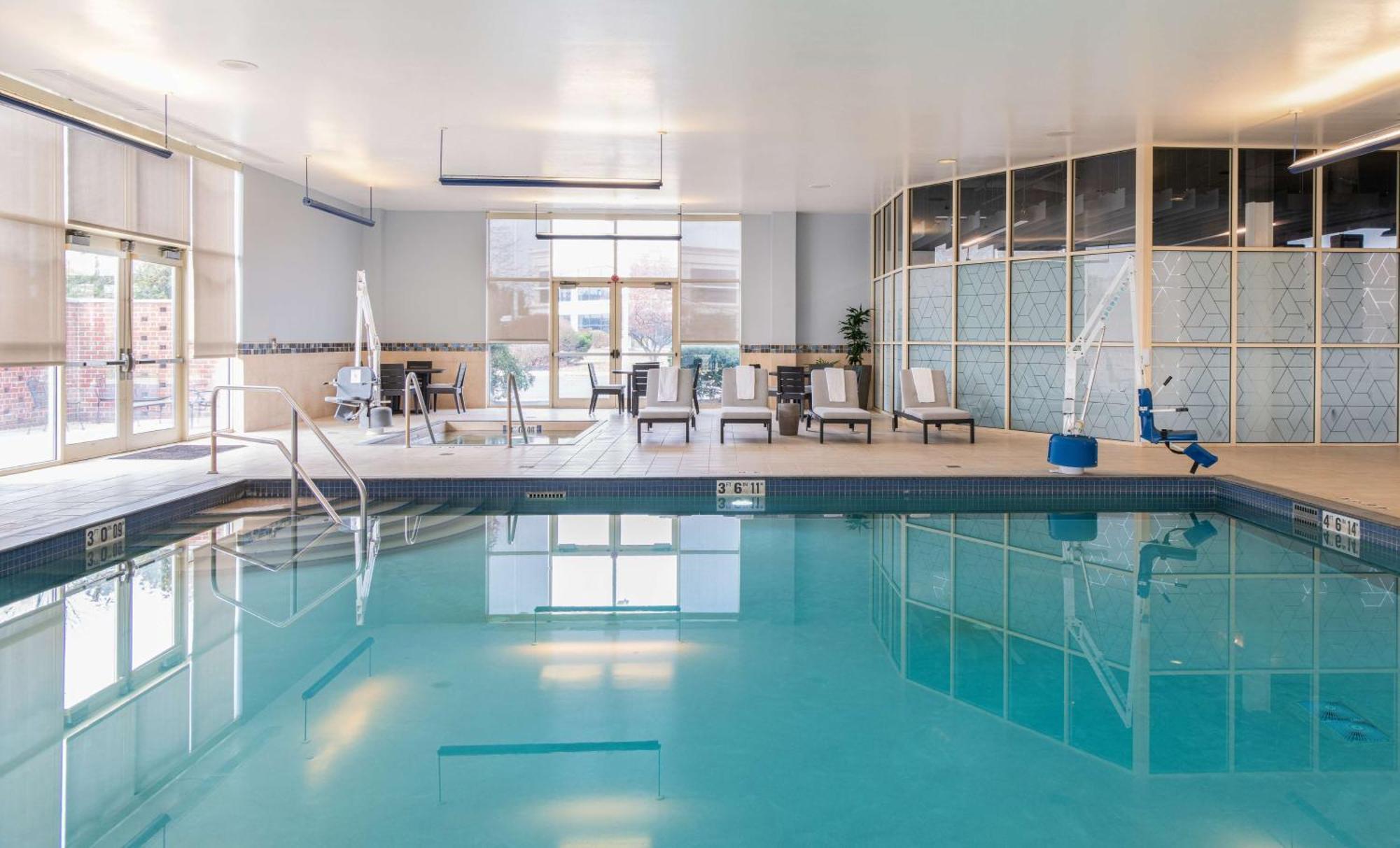 ホテル Hilton Columbus/Polaris エクステリア 写真